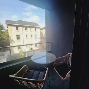 https://apt-vienna-a-lovely-two-bedrooms-with-parking.sofiahotelsbg.com